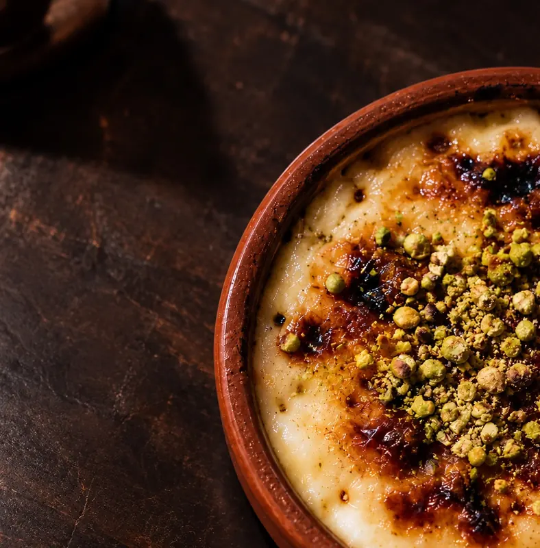 Antep fıstıklı fırın sütlaç